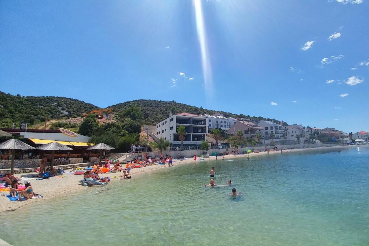 Apartments And Rooms With Parking Space Marina, Trogir - 5953 Экстерьер фото